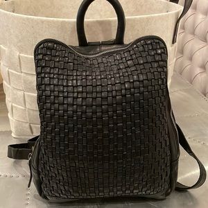 Vilenca Black Woven Leather Backpack